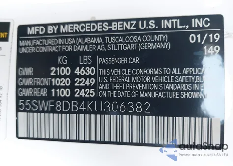 2019 Mercedes-Benz C 300 z USA, uszkodzony, nr VIN 55SWF8DB4KU306382